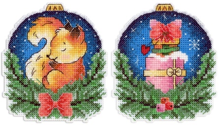 Новогодний шар с белочкой (10*9 см) (пластиковая канва)